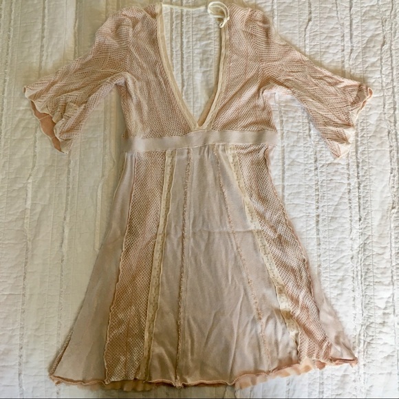 •Light Pink V Cut Free People Dress• - Picture 1 of 3